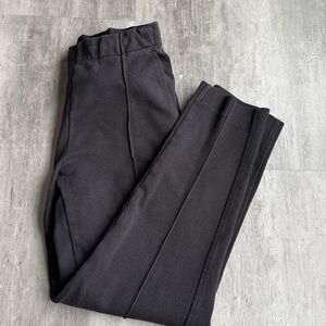 Everlane women’s Dream Pant